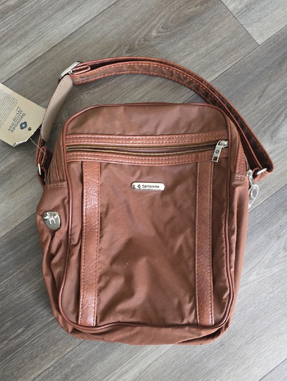 Samsonite Men's Rust Brown Messenger Crossbody Bag